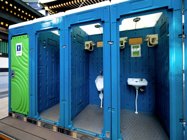 Best Portable restroom trailer rental  in Duenweg, MO