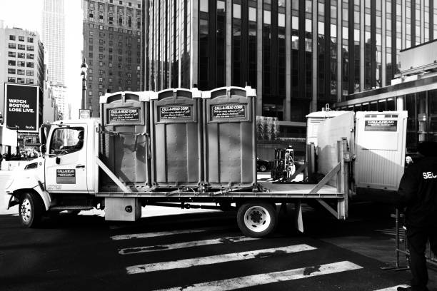 Best Porta potty delivery and setup  in Duenweg, MO
